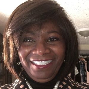 Meet your Posher, Constance